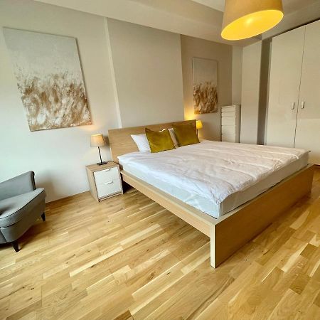Boutique Apartments - Old Town 120M2 - Private Underground Parking - 브로츠와프 외부 사진