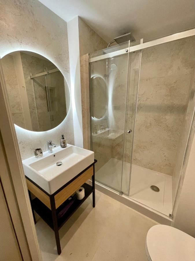 Boutique Apartments - Old Town 120M2 - Private Underground Parking - 브로츠와프 외부 사진