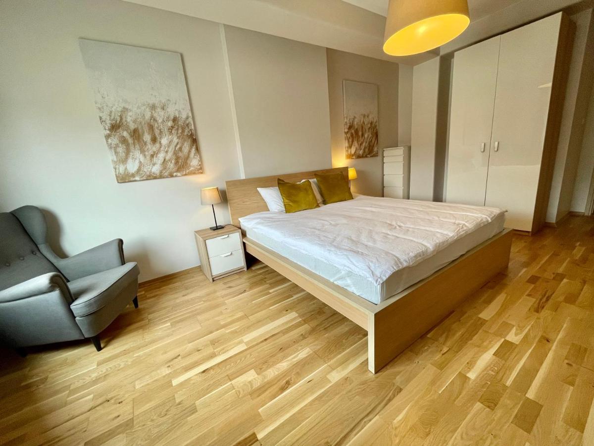 Boutique Apartments - Old Town 120M2 - Private Underground Parking - 브로츠와프 외부 사진